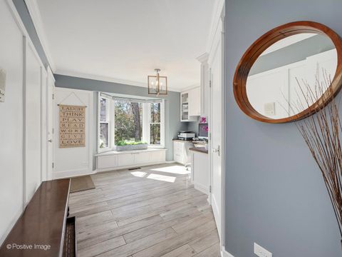 Tiny photo for 11 W Birchwood Avenue, Hinsdale, IL 60521 (MLS # 12610227)