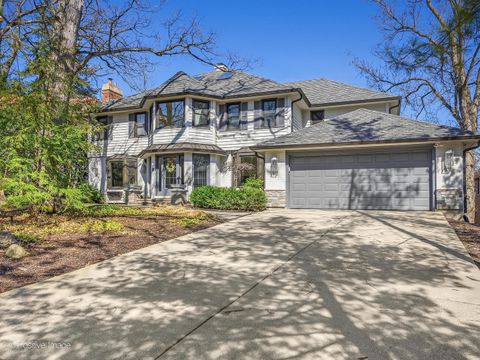 Photo of 11 W Birchwood Avenue, Hinsdale, IL 60521 (MLS # 12610227)