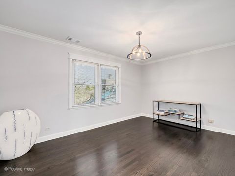 Tiny photo for 11 W Birchwood Avenue, Hinsdale, IL 60521 (MLS # 12610227)