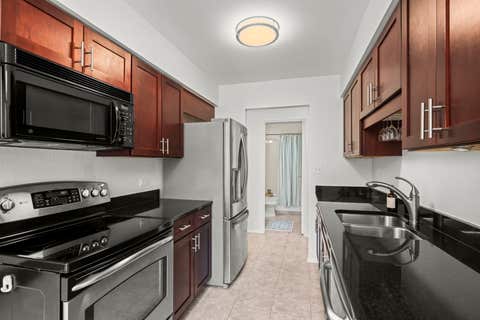 Tiny photo for 1103 S Hunt Club Drive #126, Mount Prospect, IL 60056 (MLS # 12666764)