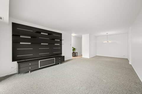 Tiny photo for 1103 S Hunt Club Drive #126, Mount Prospect, IL 60056 (MLS # 12666764)