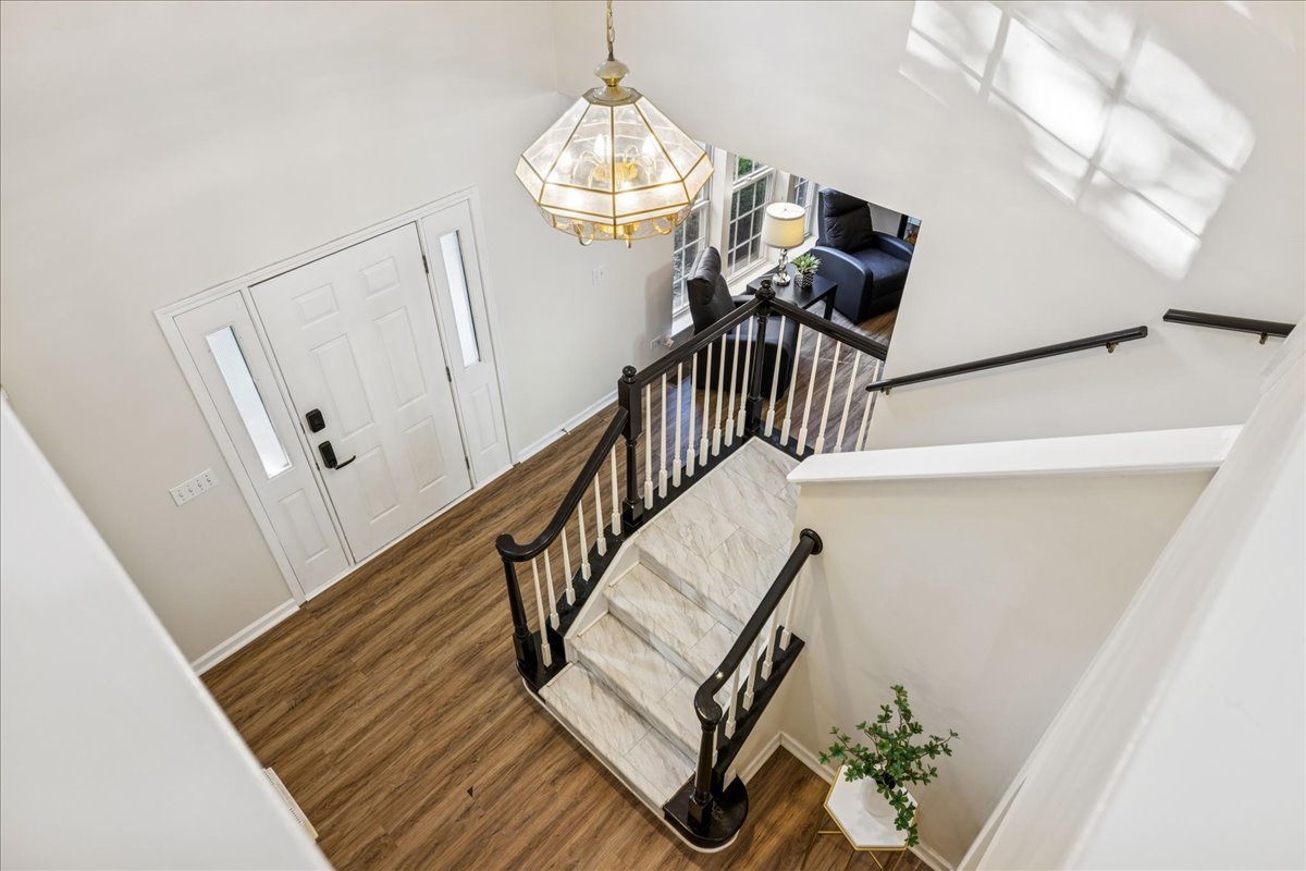 Waukegan, Illinois 60087, United States, 3 Bedrooms Bedrooms, ,3 BathroomsBathrooms,Residential,Active,225447