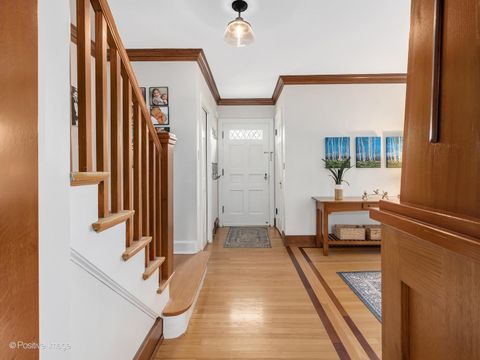 Tiny photo for 524 S Stone Avenue, La Grange, IL 60525 (MLS # 12547632)