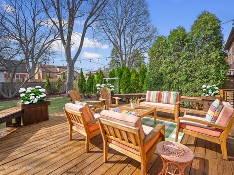 Tiny photo for 524 S Stone Avenue, La Grange, IL 60525 (MLS # 12547632)