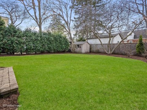 Tiny photo for 524 S Stone Avenue, La Grange, IL 60525 (MLS # 12547632)