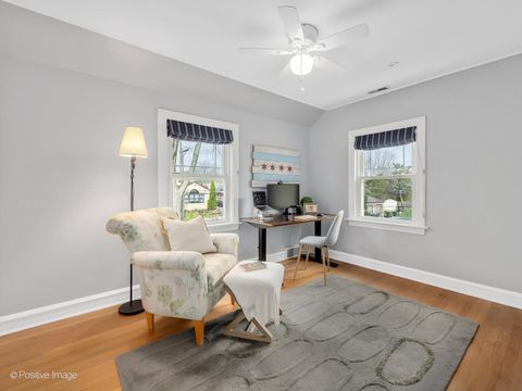 Tiny photo for 524 S Stone Avenue, La Grange, IL 60525 (MLS # 12547632)