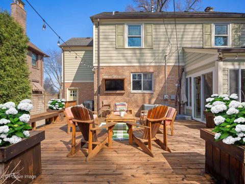 Tiny photo for 524 S Stone Avenue, La Grange, IL 60525 (MLS # 12547632)