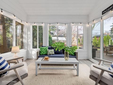 Tiny photo for 524 S Stone Avenue, La Grange, IL 60525 (MLS # 12547632)