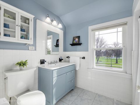 Tiny photo for 524 S Stone Avenue, La Grange, IL 60525 (MLS # 12547632)