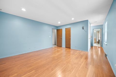 Tiny photo for 1567 California Street, Elk Grove Village, IL 60007 (MLS # 12510265)