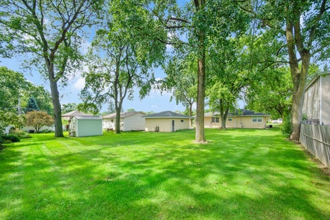 Tiny photo for 6705 Clarendon Hills Road, Darien, IL 60561 (MLS # 12757697)