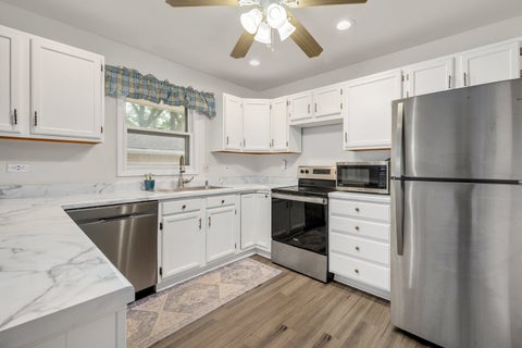 Tiny photo for 6705 Clarendon Hills Road, Darien, IL 60561 (MLS # 12757697)