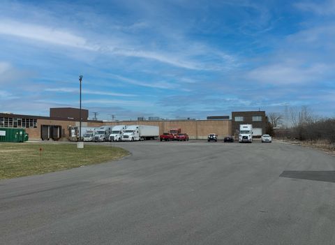 1033 S Noel Avenue Wheeling IL 60090