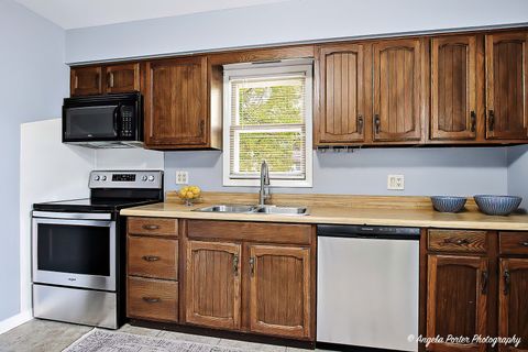 Tiny photo for 3216 Biscayne Road, McHenry, IL 60050 (MLS # 12531815)