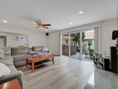 Tiny photo for 2043 Spring Green Drive, Wheaton, IL 60189 (MLS # 12564327)