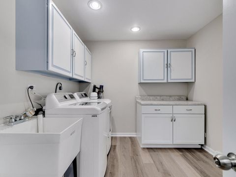 Tiny photo for 2043 Spring Green Drive, Wheaton, IL 60189 (MLS # 12564327)