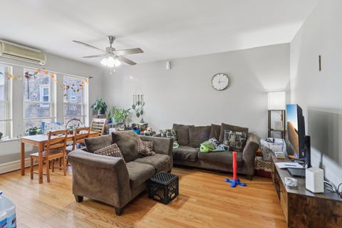 Tiny photo for 5621 N Spaulding Avenue #3S, Chicago, IL 60659 (MLS # 12508414)