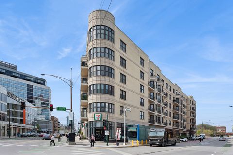 Photo of 520 N Halsted Street #608, Chicago, IL 60642 (MLS # 12626194)