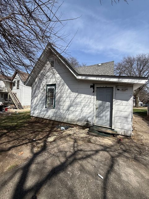 Tiny photo for 1235 Clover Avenue, Rockford, IL 61102 (MLS # 12614022)