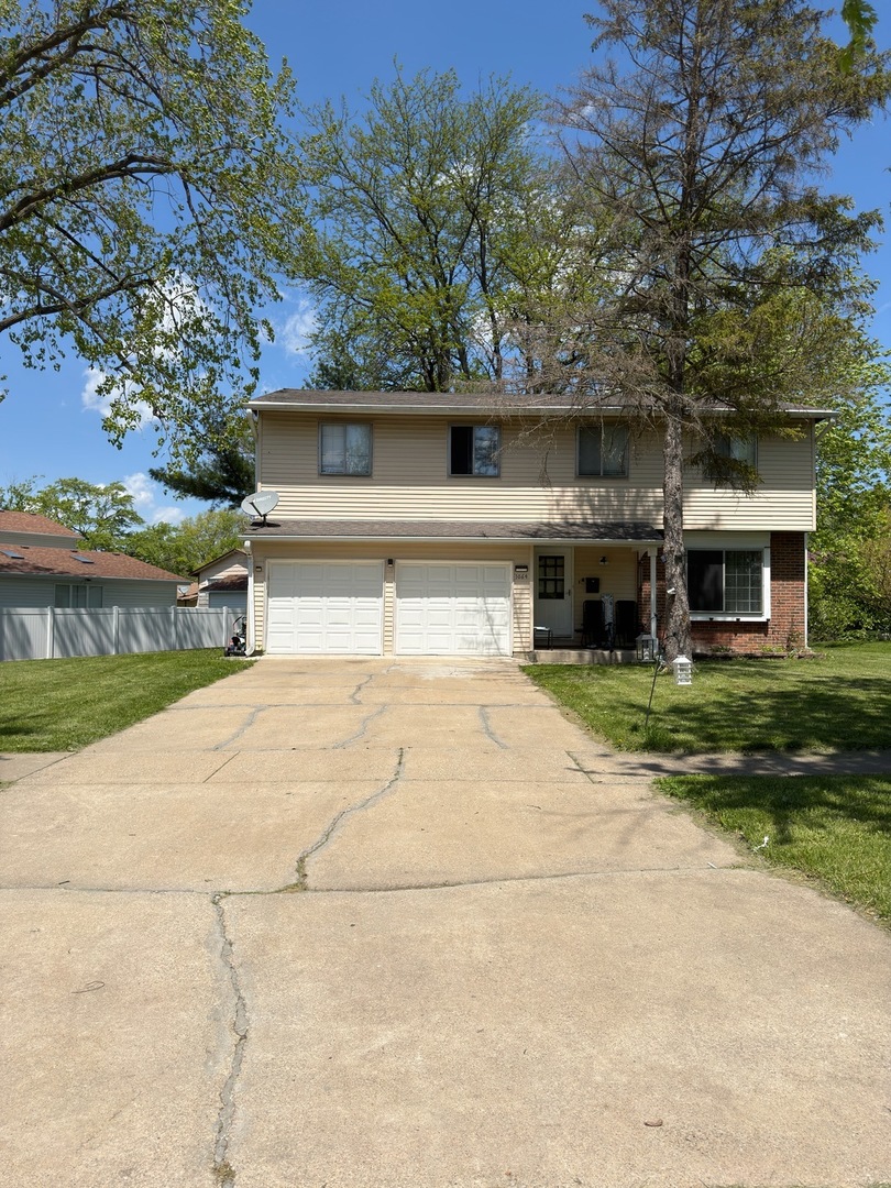 1064 Amherst Lane