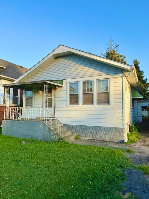 Photo of 2253 138th Street, Blue Island, IL 60406 (MLS # 12405708)