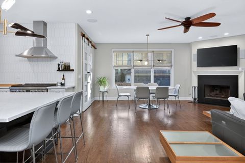 Tiny photo for 215 7th Street, Downers Grove, IL 60515 (MLS # 12547194)