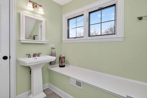 Tiny photo for 215 7th Street, Downers Grove, IL 60515 (MLS # 12547194)