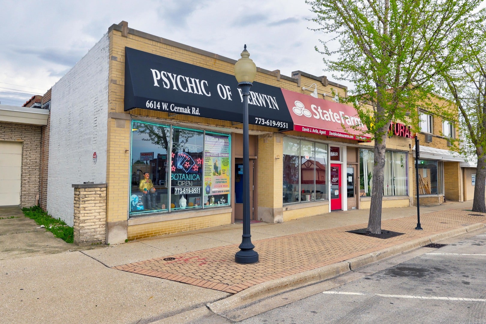 6610-6614 Cermak Road