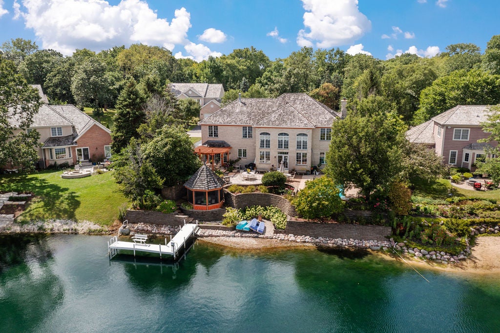 28951 Forest Lake Lane