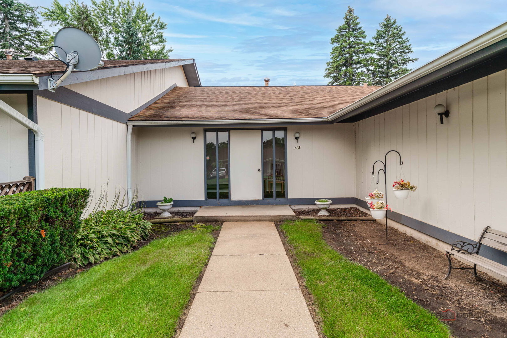 913 Wiltshire Drive A