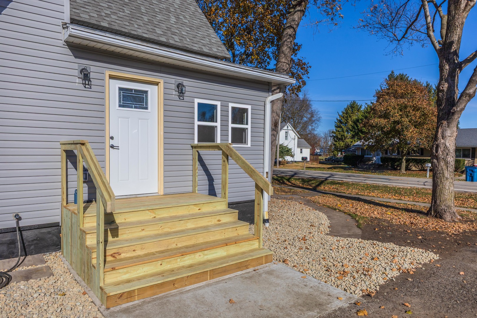 Stanford, Illinois 61774, United States, 3 Bedrooms Bedrooms, ,3 BathroomsBathrooms,Residential,Active,243513