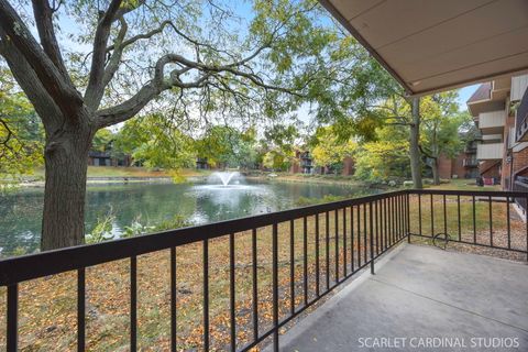 Tiny photo for 2315 S Main Street #1B, Lombard, IL 60148 (MLS # 12474350)