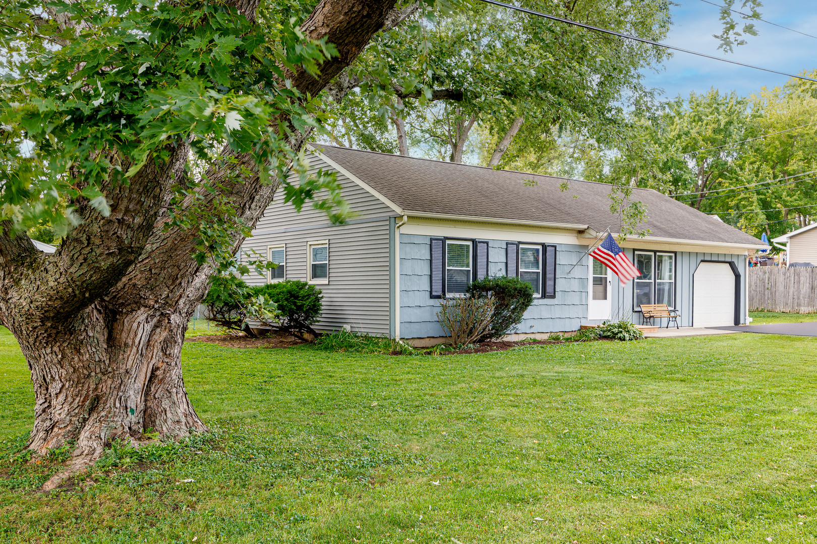 3207 Sunrise View Street