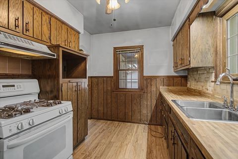 Tiny photo for 1405 Frederick Street, Joliet, IL 60435 (MLS # 12590608)