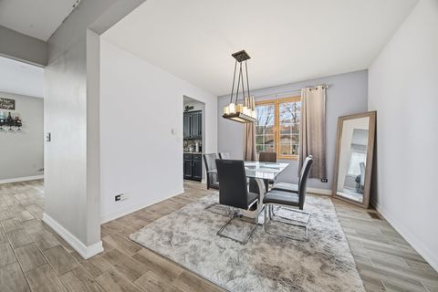 Tiny photo for 3742 Beech Street, Flossmoor, IL 60422 (MLS # 12523365)