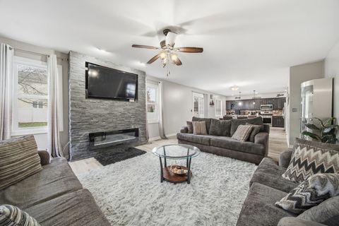 Tiny photo for 3742 Beech Street, Flossmoor, IL 60422 (MLS # 12523365)