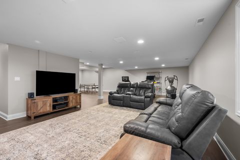 Tiny photo for 1525 Hawthorne Place, Deerfield, IL 60015 (MLS # 12538951)