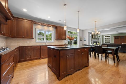 Tiny photo for 1525 Hawthorne Place, Deerfield, IL 60015 (MLS # 12538951)