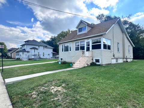 Tiny photo for 419 Fremont Street, Elgin, IL 60120 (MLS # 12495443)