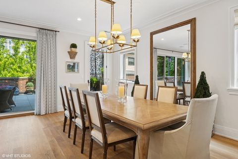 Tiny photo for 454 W Barry Avenue #1, Chicago, IL 60657 (MLS # 12437281)