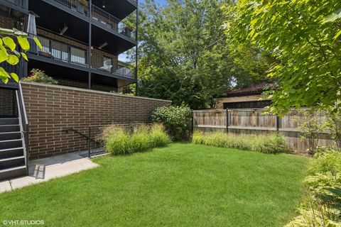 Tiny photo for 454 W Barry Avenue #1, Chicago, IL 60657 (MLS # 12437281)