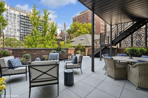 Tiny photo for 454 W Barry Avenue #1, Chicago, IL 60657 (MLS # 12437281)