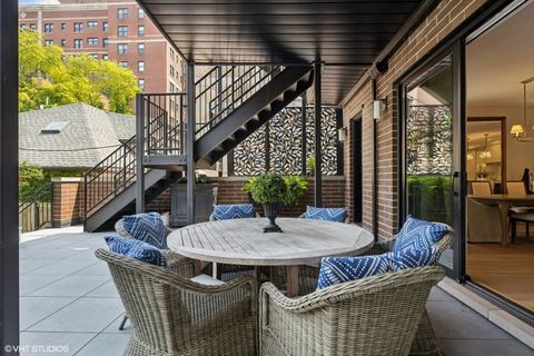 Tiny photo for 454 W Barry Avenue #1, Chicago, IL 60657 (MLS # 12437281)