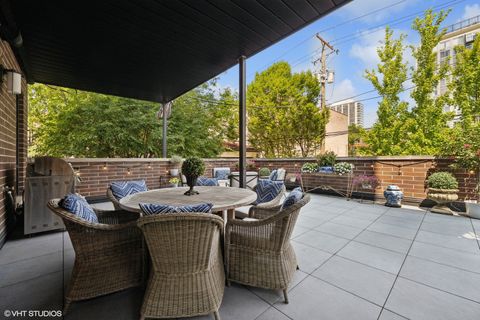 Tiny photo for 454 W Barry Avenue #1, Chicago, IL 60657 (MLS # 12437281)