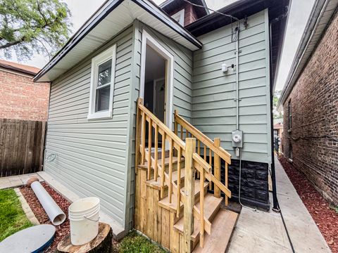 Tiny photo for 7252 S Wood Street, Chicago, IL 60636 (MLS # 12509508)