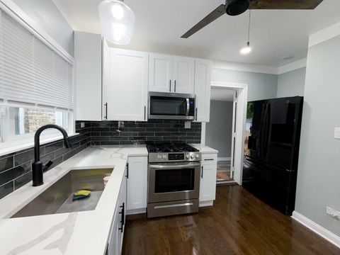 Tiny photo for 7252 S Wood Street, Chicago, IL 60636 (MLS # 12509508)