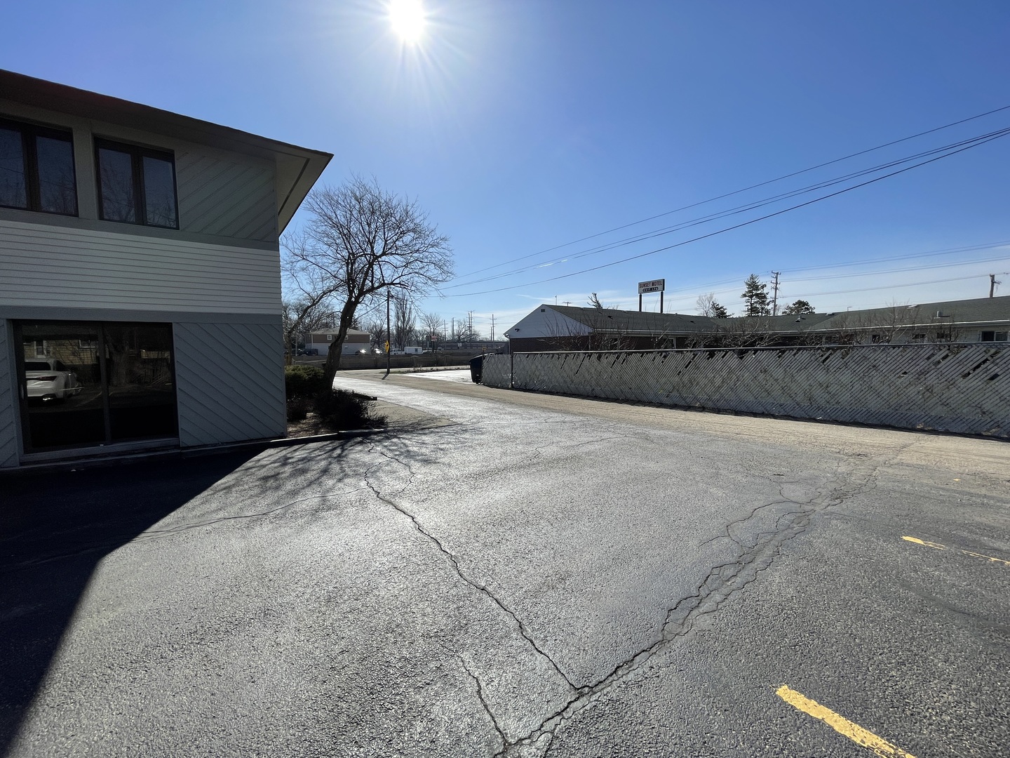 8 N Skokie Highway