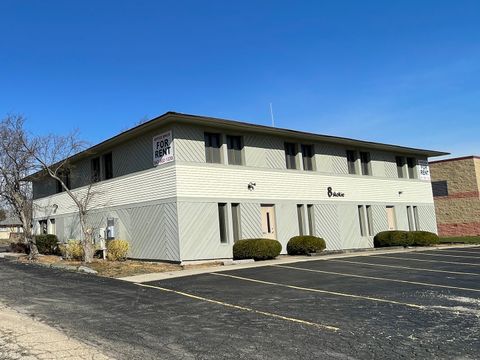 8 N Skokie Highway Lake Bluff IL 60044
