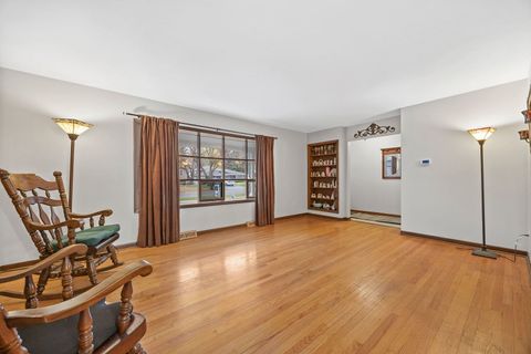 Tiny photo for 1431 62nd Street, Downers Grove, IL 60516 (MLS # 12490414)