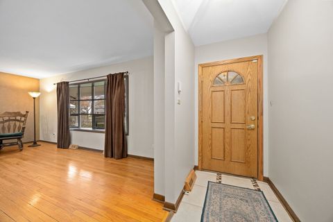 Tiny photo for 1431 62nd Street, Downers Grove, IL 60516 (MLS # 12490414)